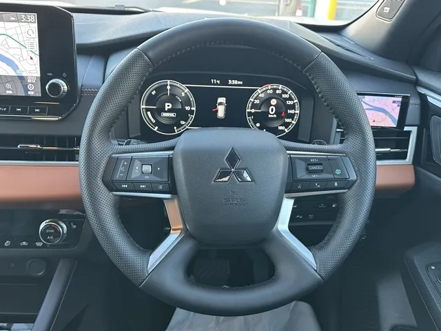 アウトランダー(三菱)P中古車 7