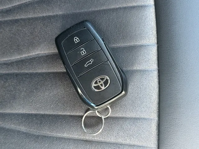 ハリアー(トヨタ)Z中古車 27