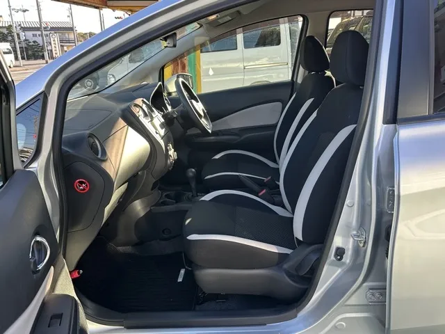ノート(ニッサン)Ｘ中古車 3