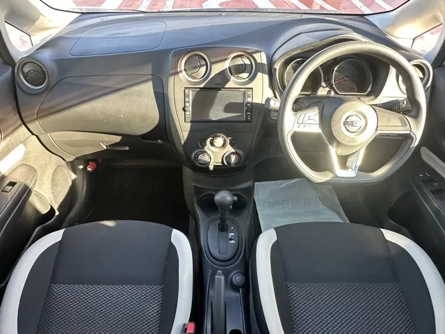 ノート(ニッサン)Ｘ中古車 5