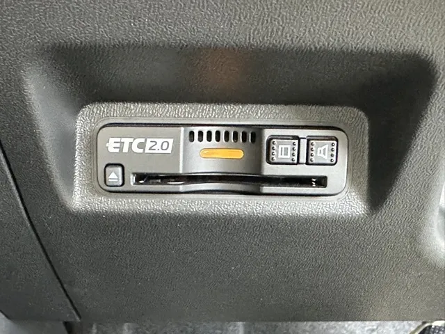 HONDAe(ホンダ)アドバンス中古車 23