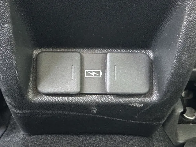 HONDAe(ホンダ)アドバンス中古車 6