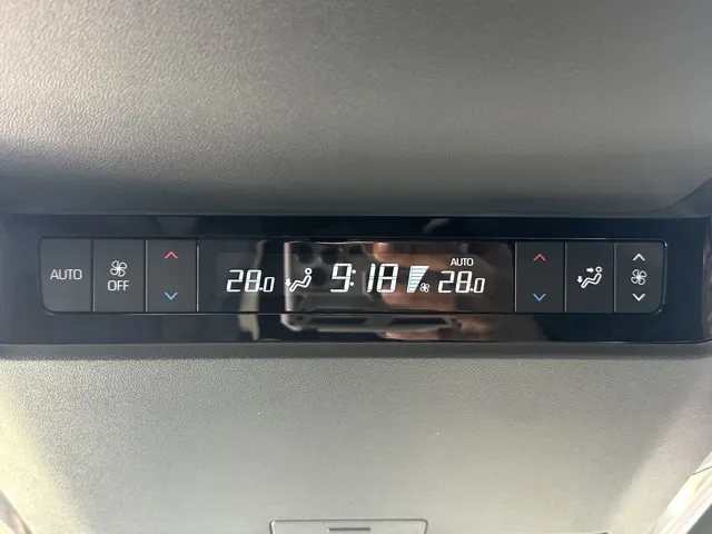 アルファード(トヨタ)Z中古車 8