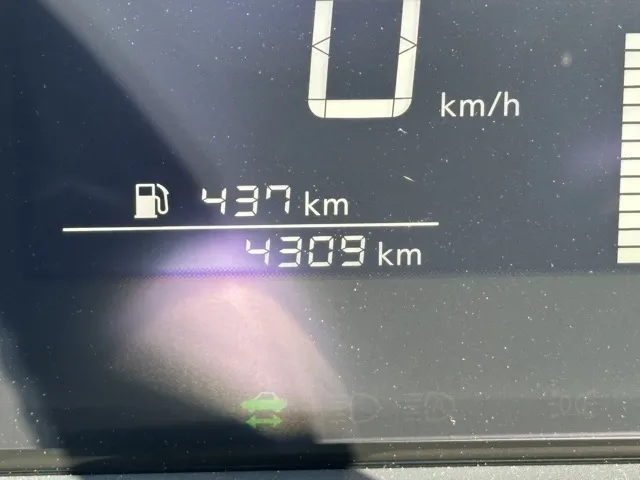 ノート(ニッサン)オーテック クロスオーバー中古車 24