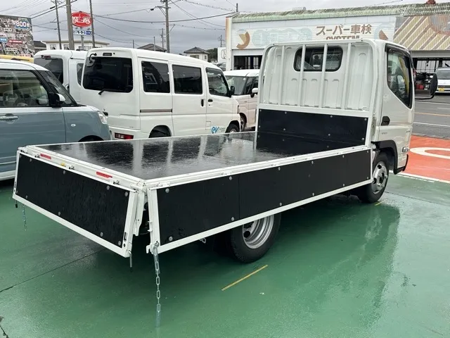 キャンター(三菱)全低床 平ボディ ２ｔレンタ登録済未使用車 8