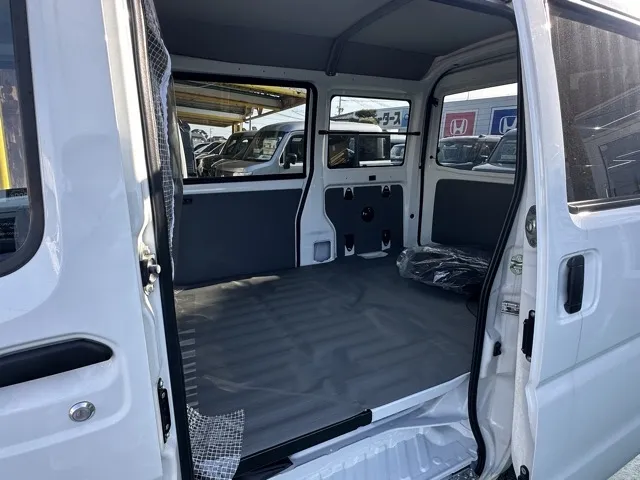 ミニキャブバン(三菱)CD 16.0kwh 2シーター中古車 4