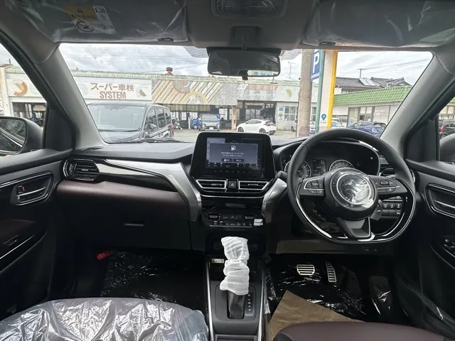 フロンクス(スズキ)ベースグレード新車見本展示無 5