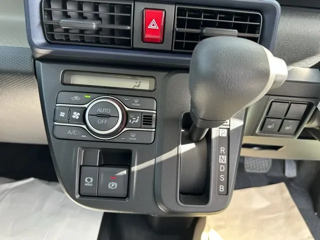 タント(ダイハツ)X新車見本展示無 21