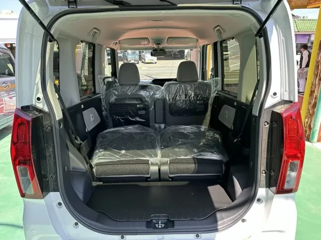 タント(ダイハツ)X新車見本展示無 9