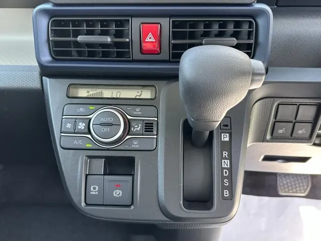 タント(ダイハツ)X新車見本展示無 19