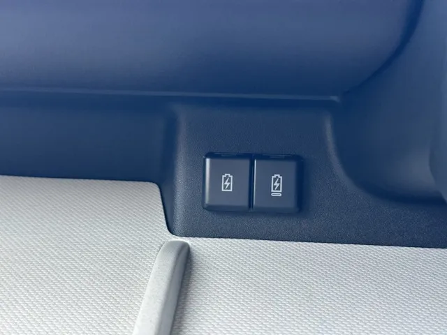 スペーシア(スズキ)ハイブリッドX届出済未使用車 23