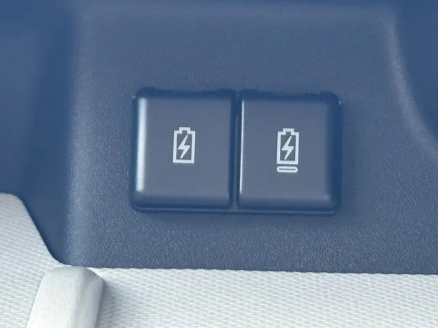 スペーシア(スズキ)ハイブリッドX セーフティプラスPKG届出済未使用車 25