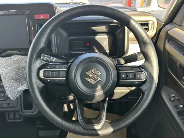 スペーシア(スズキ)ハイブリッドX セーフティプラスPKG届出済未使用車 6