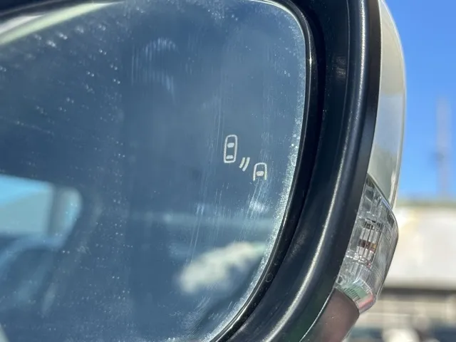 スイフト(スズキ)ベースグレード　セーフティパッケージ 全方位カメラ MT登録済未使用車 12