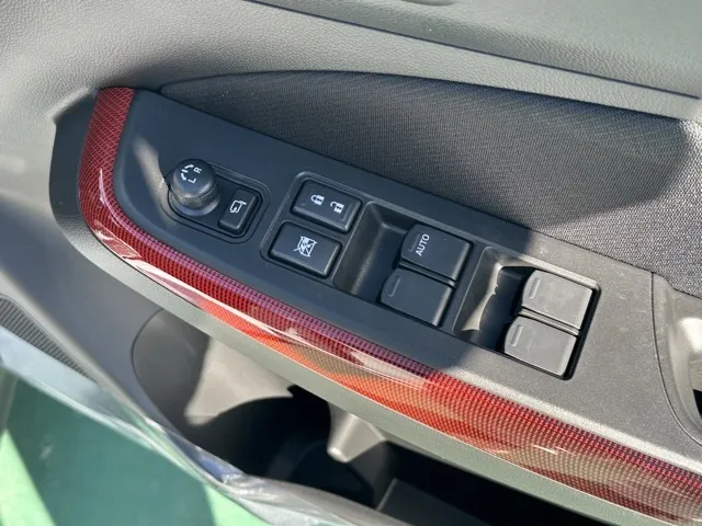 スイフト(スズキ)ベースグレード　セーフティパッケージ 全方位カメラ MT登録済未使用車 14