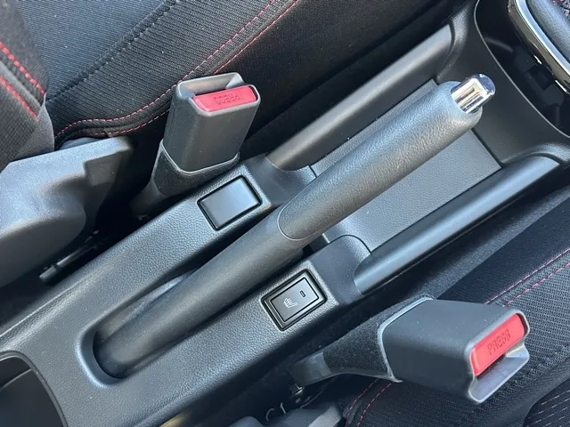 スイフト(スズキ)ベースグレード　セーフティパッケージ 全方位カメラ MT登録済未使用車 22