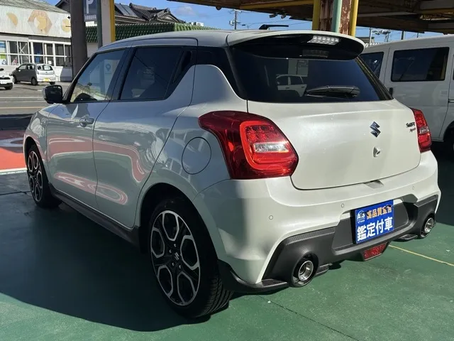 スイフト(スズキ)ベースグレード　セーフティパッケージ 全方位カメラ MT登録済未使用車 2