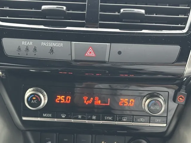 エクリプスクロス(三菱)P中古車 13