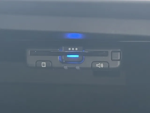 エクリプスクロス(三菱)P中古車 16