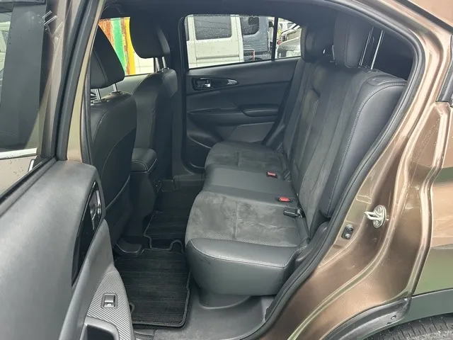 エクリプスクロス(三菱)P中古車 4