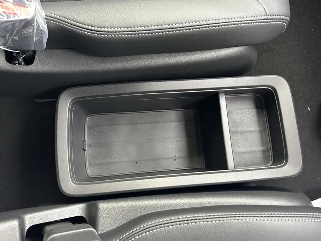 ステップワゴン(ホンダ)e・HEVスパーダ 7人登録済未使用車 25