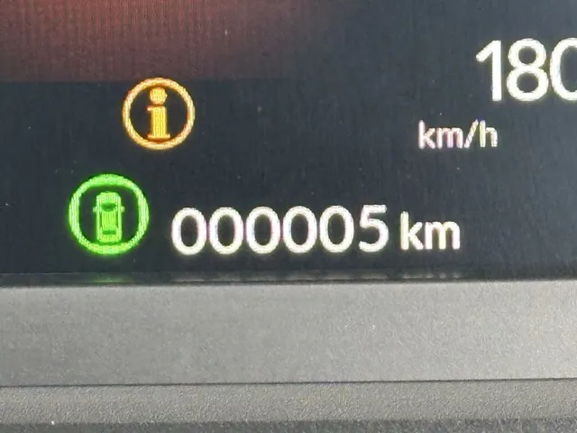 ステップワゴン(ホンダ)e・HEVスパーダ 7人登録済未使用車 27