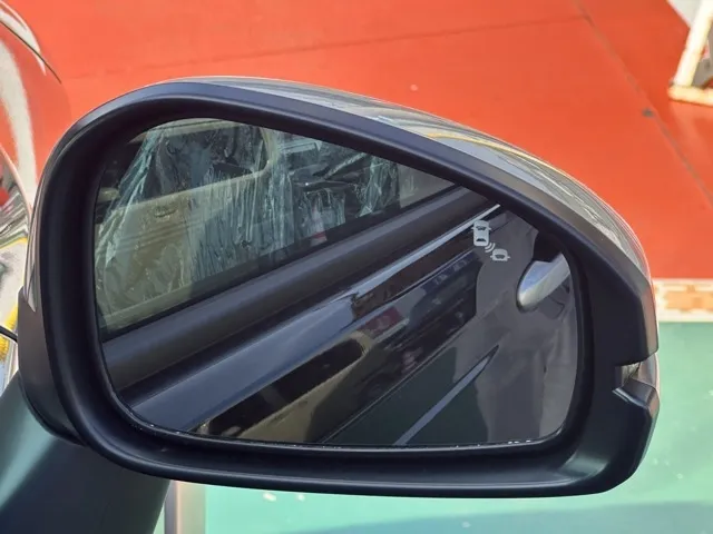 フリード(ホンダ)e：HEVクロスター ６人乗新車見本展示無 16