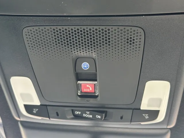 ステップワゴン(ホンダ)e・HEVスパーダ 7人登録済未使用車 17