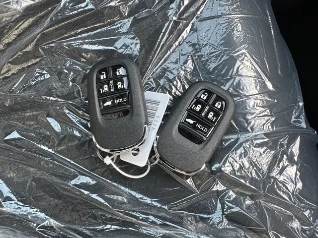 ステップワゴン(ホンダ)e・HEVスパーダ 7人登録済未使用車 28