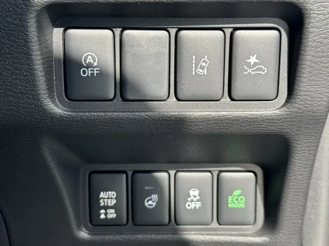 デリカD:5(三菱)Ｐ 8人 ナビ取付PKGⅡ オートステップ付中古車 16