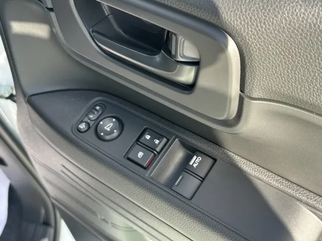 N-VAN(ホンダ)Lタイプ AT ４WD届出済未使用車 14