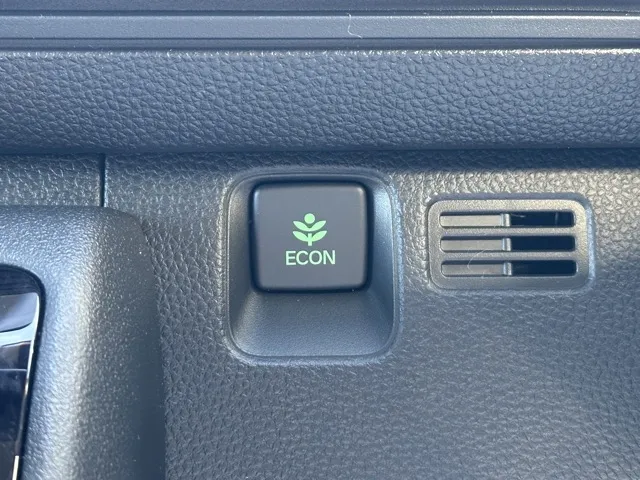 N-VAN(ホンダ)Lタイプ AT ４WD届出済未使用車 18