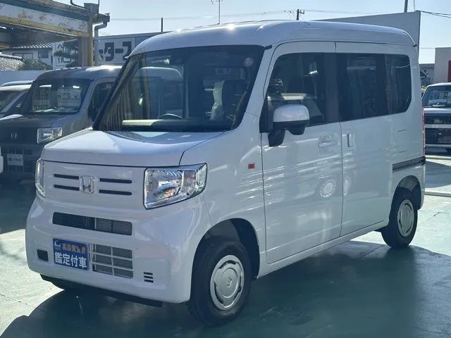 N-VAN(ホンダ)Lタイプ AT ４WD届出済未使用車 1