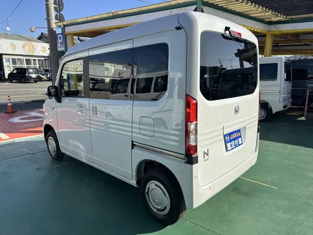 N-VAN(ホンダ)Lタイプ AT ４WD届出済未使用車 2
