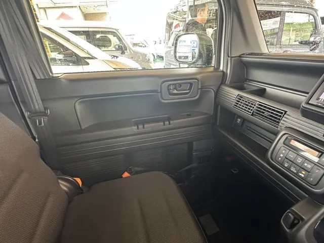 N-VAN(ホンダ)Lタイプ AT ４WD中古車 26
