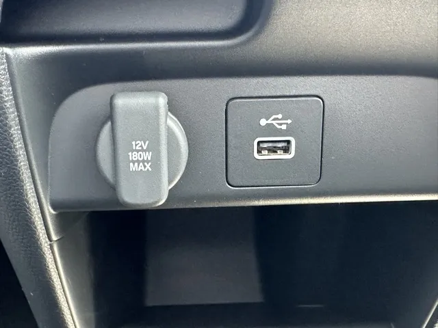 フリード(ホンダ)e：HEVクロスター ６人乗新車見本展示無 20