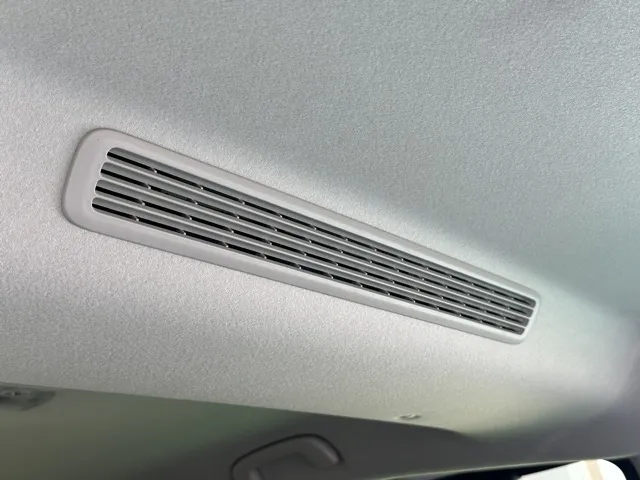 フリード(ホンダ)e：HEVクロスター ６人乗新車見本展示無 22