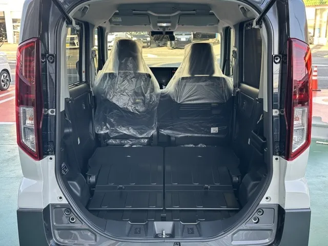 スペーシア(スズキ)ハイブリッドXZターボ 全方位ナビ 4WD届出済未使用車 9