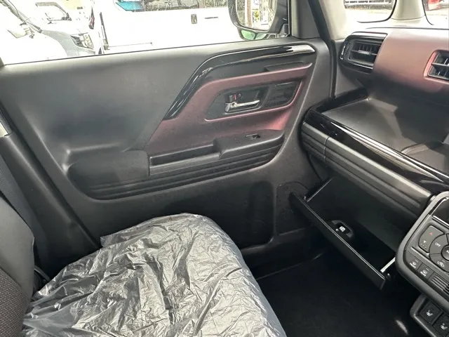 スペーシア(スズキ)ハイブリッドXSターボ 全方位ナビ届出済未使用車 24