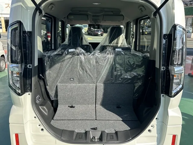 スペーシア(スズキ)ハイブリッドXSターボ 全方位ナビ届出済未使用車 9