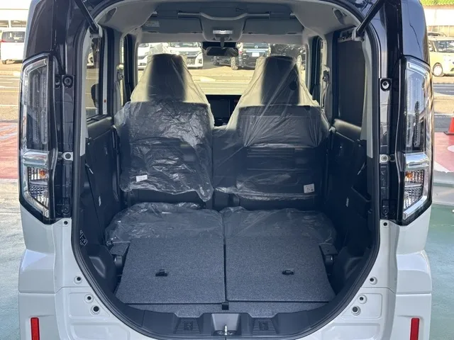 スペーシア(スズキ)ハイブリッドXSターボ 4WD届出済未使用車 11