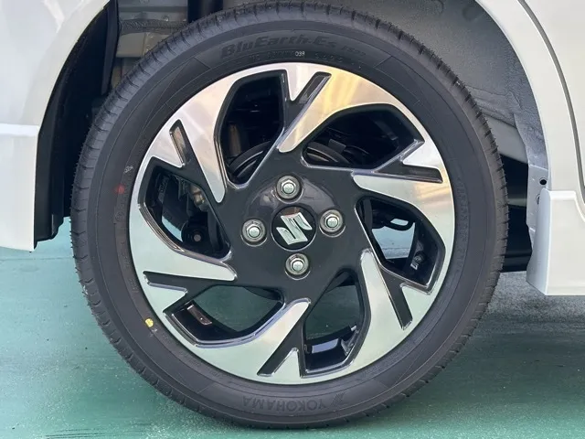 スペーシア(スズキ)ハイブリッドXSターボ 4WD届出済未使用車 13