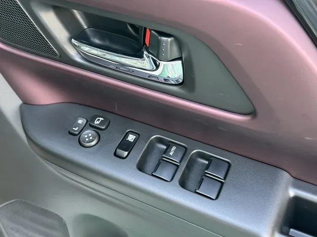 スペーシア(スズキ)ハイブリッドXSターボ 4WD届出済未使用車 14