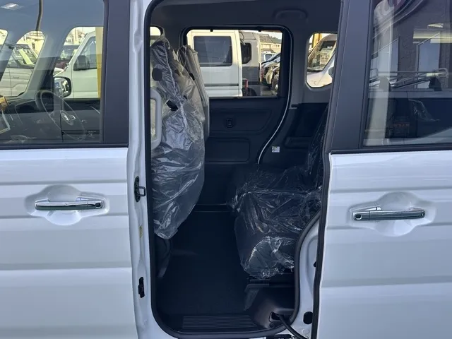 スペーシア(スズキ)ハイブリッドXSターボ 4WD届出済未使用車 4