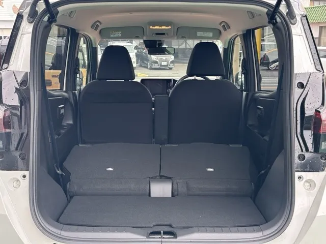 サクラ(ニッサン)X中古車 8