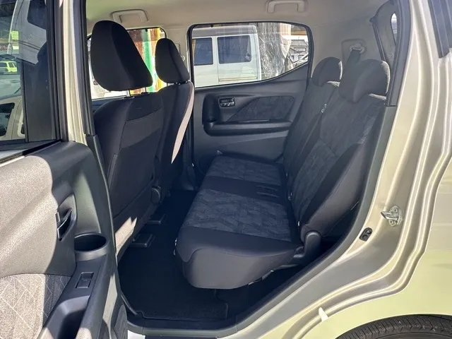 eKクロス(三菱)ＥＶ G中古車 4