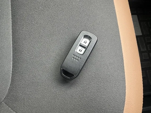 N-ONE(ホンダ)オリジナル スタイルプラスアーバン中古車 28