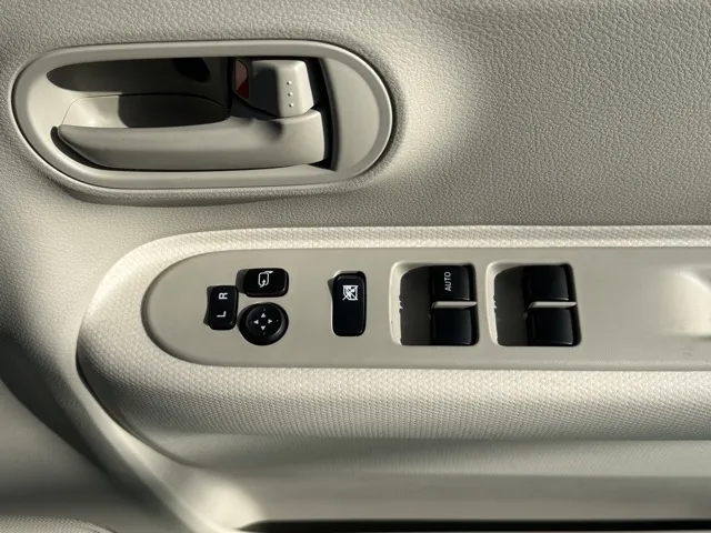 ラパン(スズキ)L届出済未使用車 11