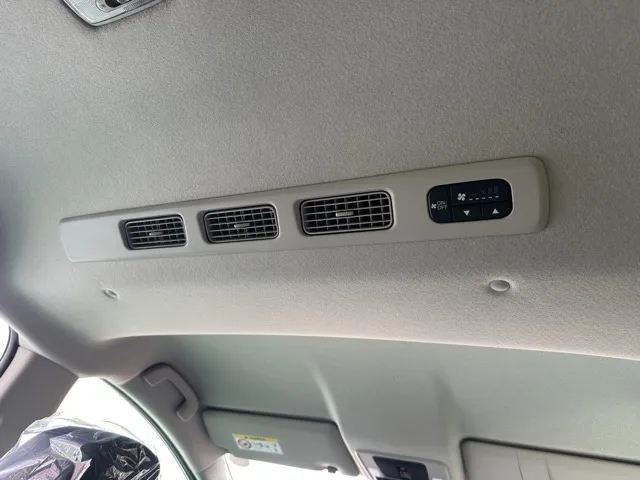 フリード(ホンダ)e：HEV エアー EX ６人乗新車見本展示無 9