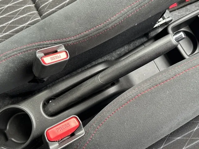 アルト(スズキ)ベースグレード 4WD 5AGS中古車 21